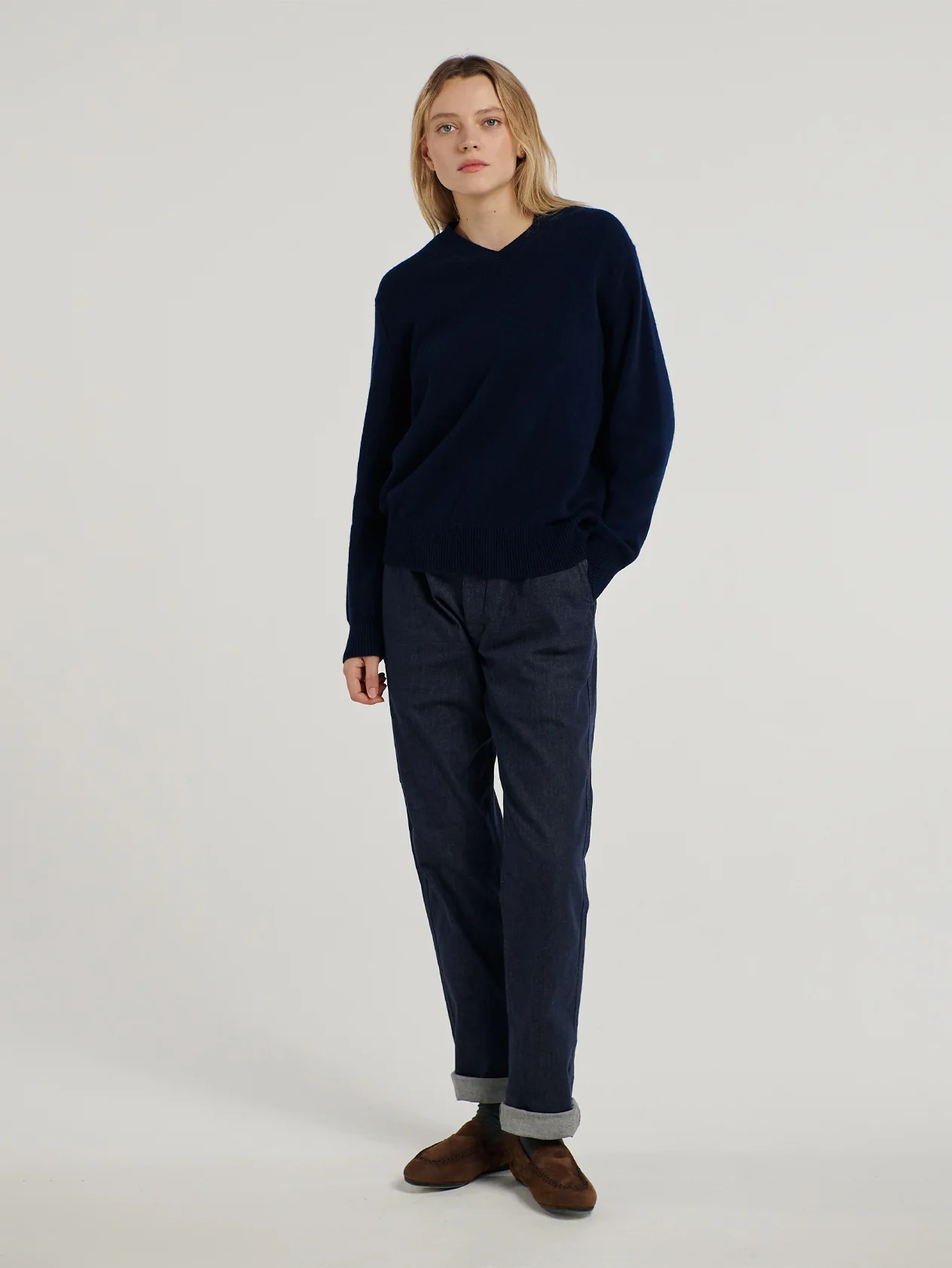 Navy 4 Ply Favourite V Neck Sweater - Image 5