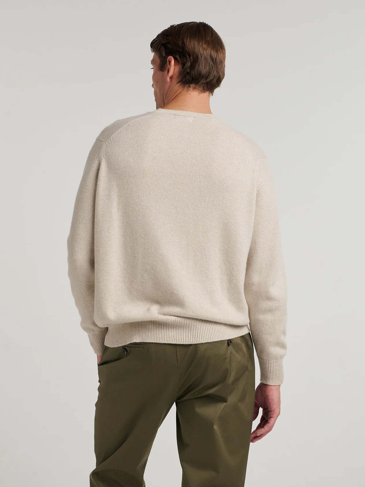 Oat 4 Ply Favourite V Neck Sweater - Image 10