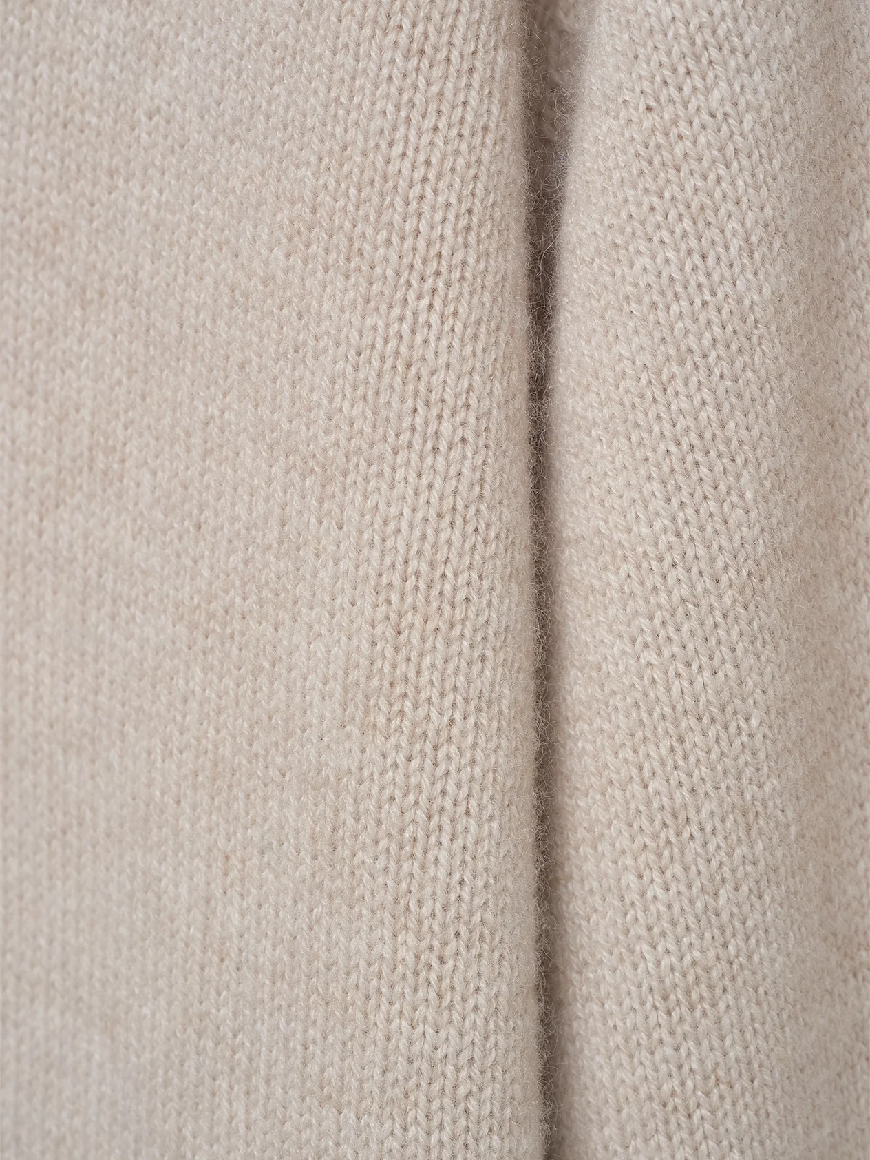Oat 4 Ply Favourite V Neck Sweater - Image 9