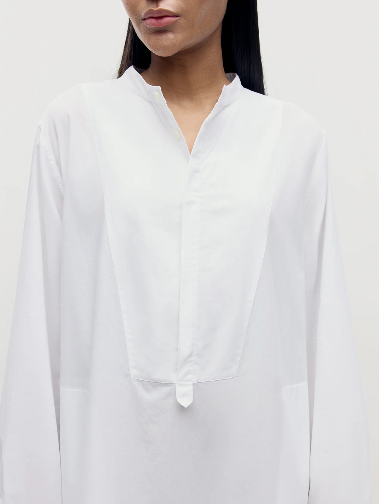 White Liquette - Image 6