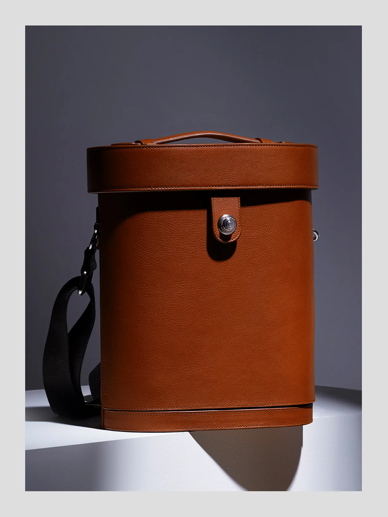 Tan Drinks Case - Image 11