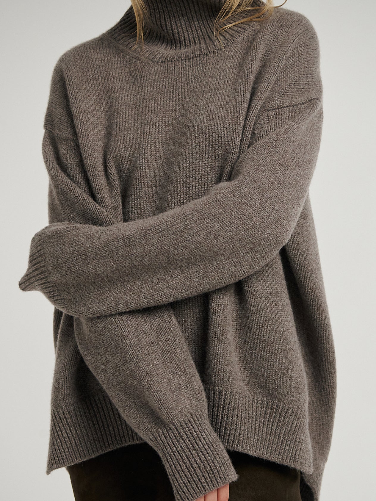 Elk CB Sweater - Image 2