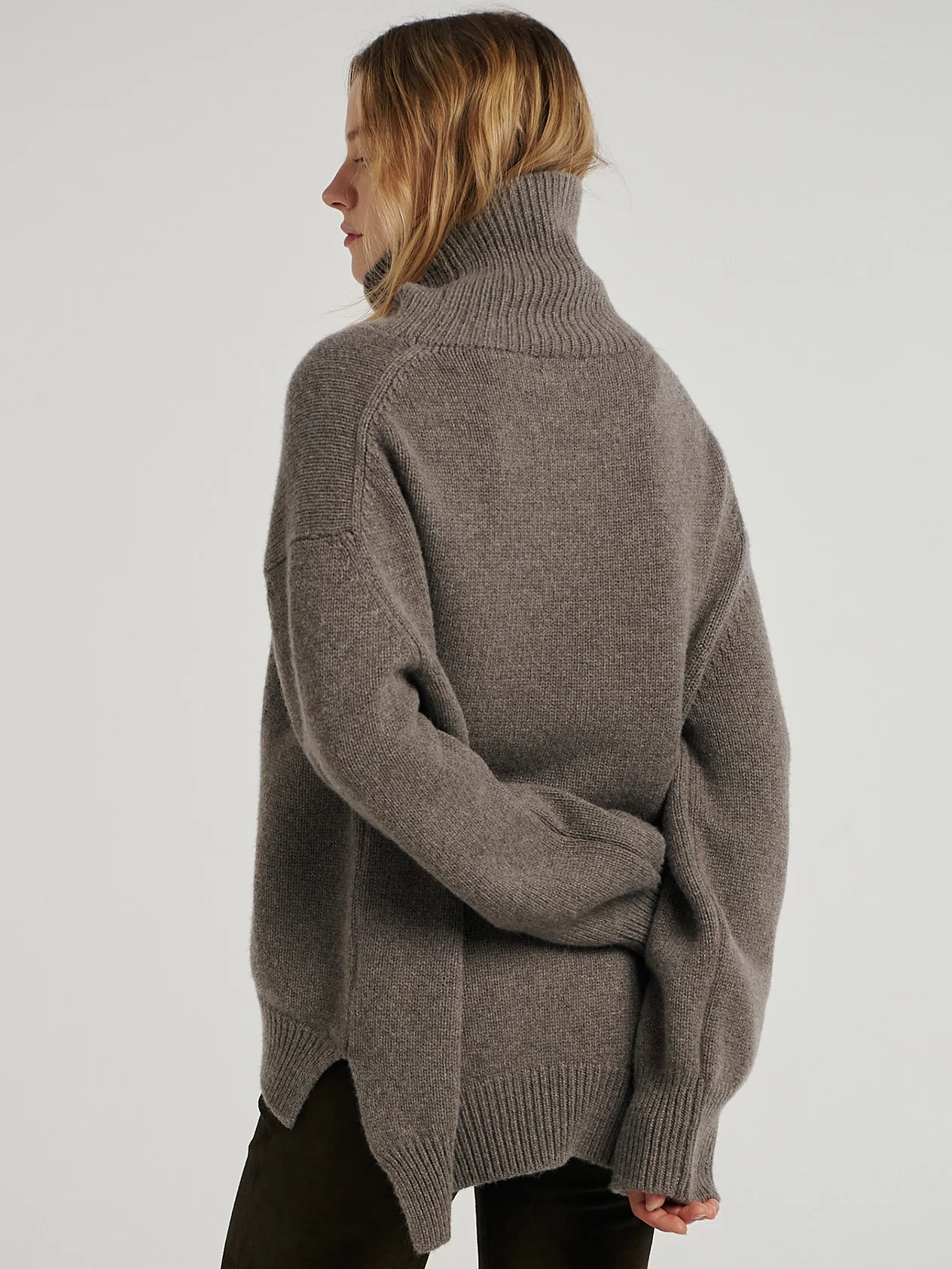 Elk CB Sweater - Image 6
