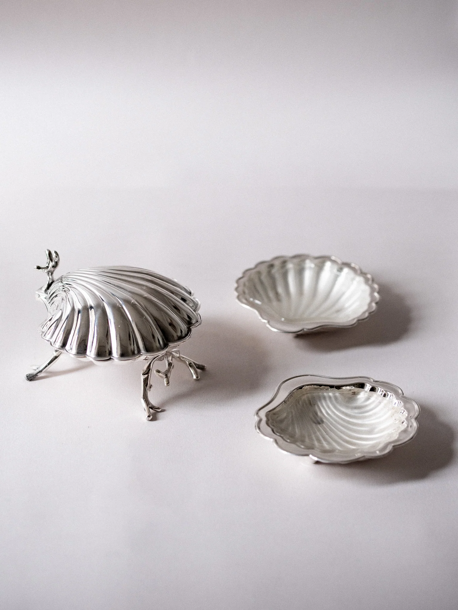 Clam Shell Silver Plate Set - Image 2