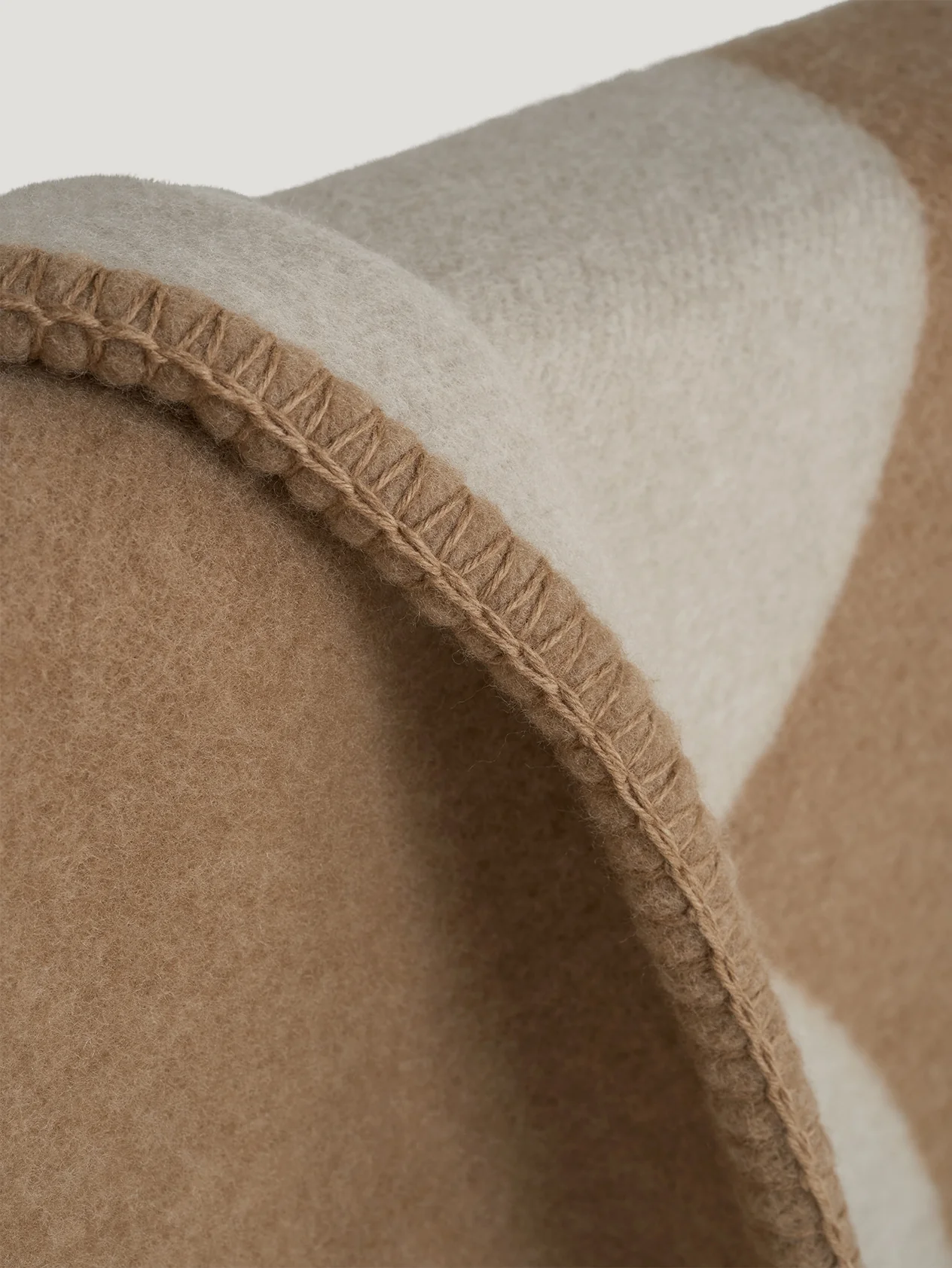Natural Connolly CB Blanket - Image 3