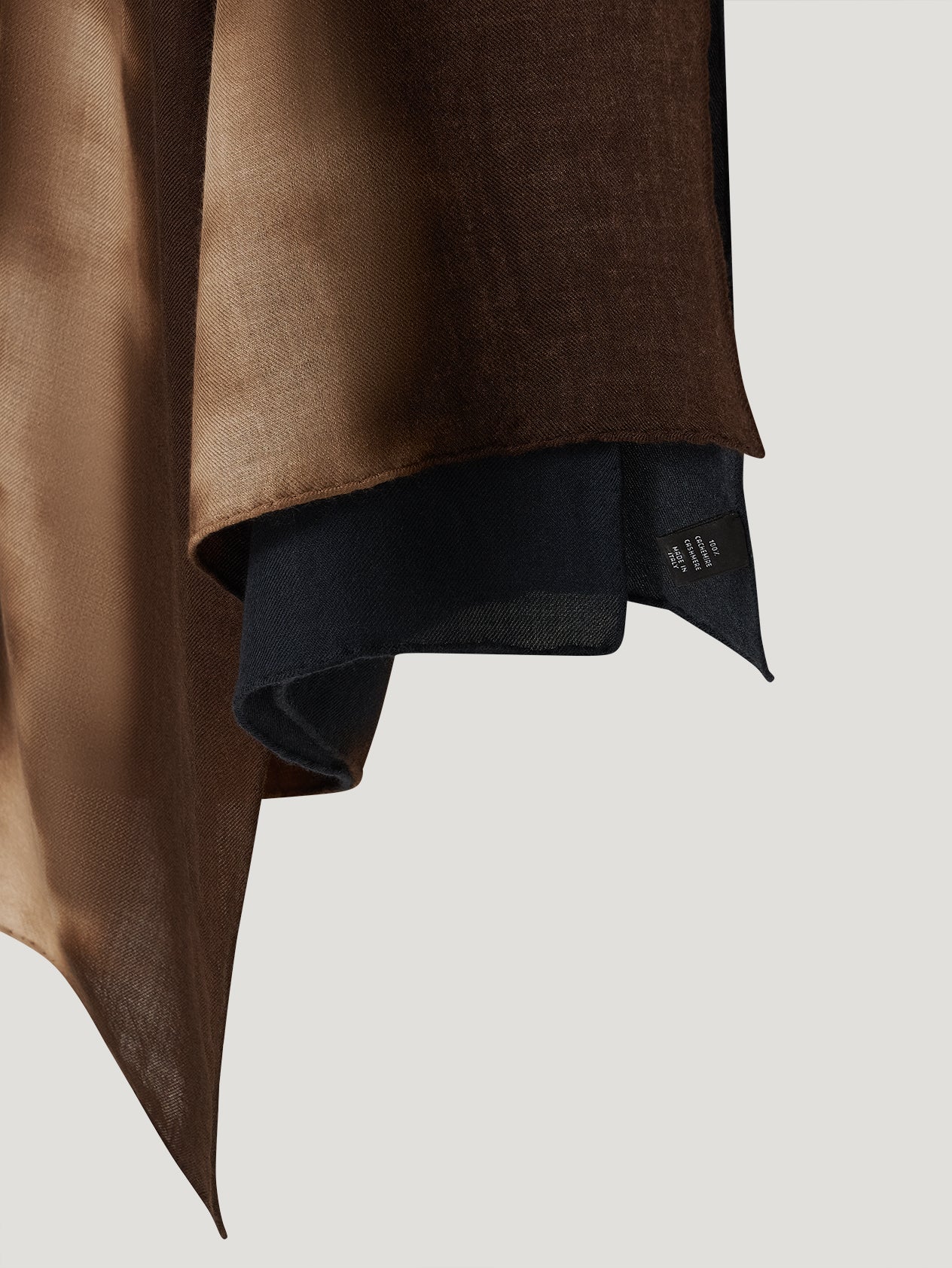 Le Grand Scarf - Image 4