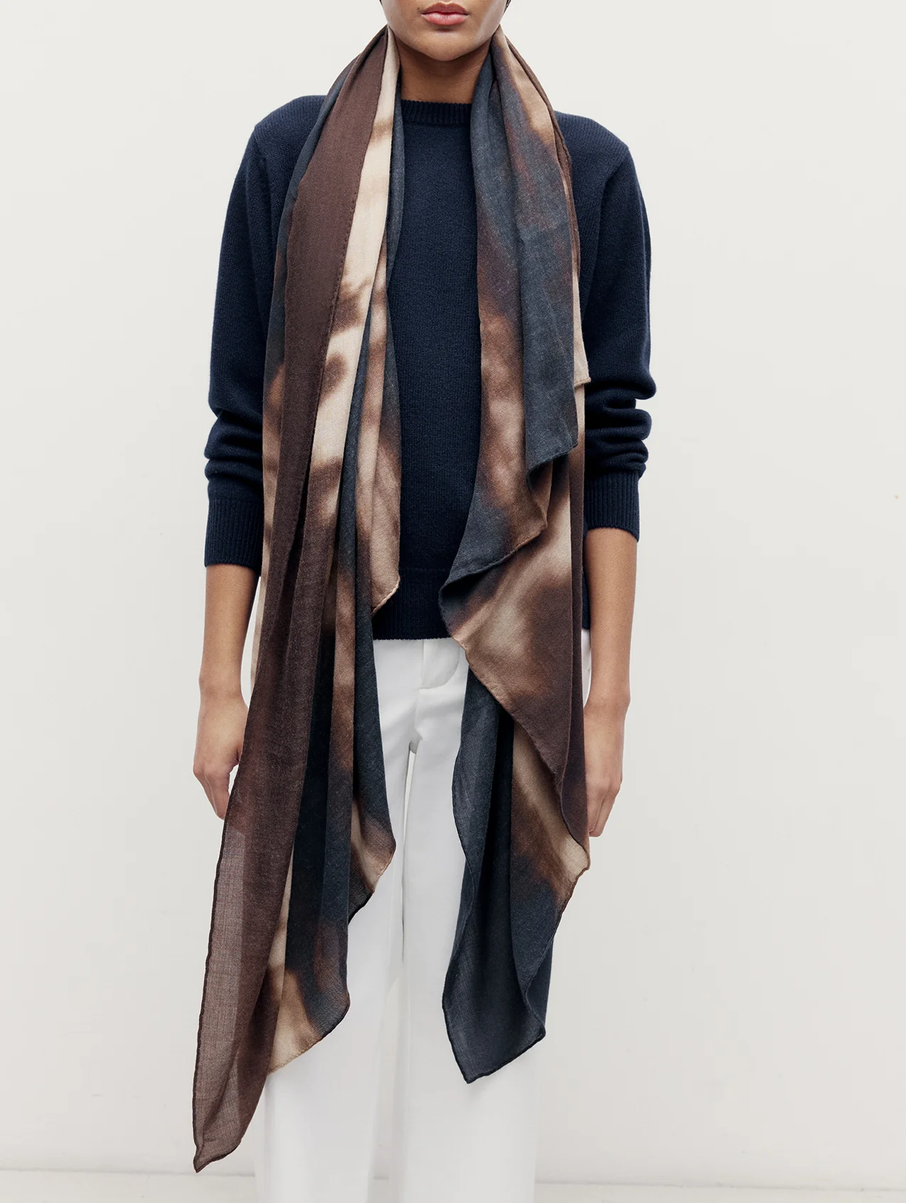Le Grand Scarf - Image 9