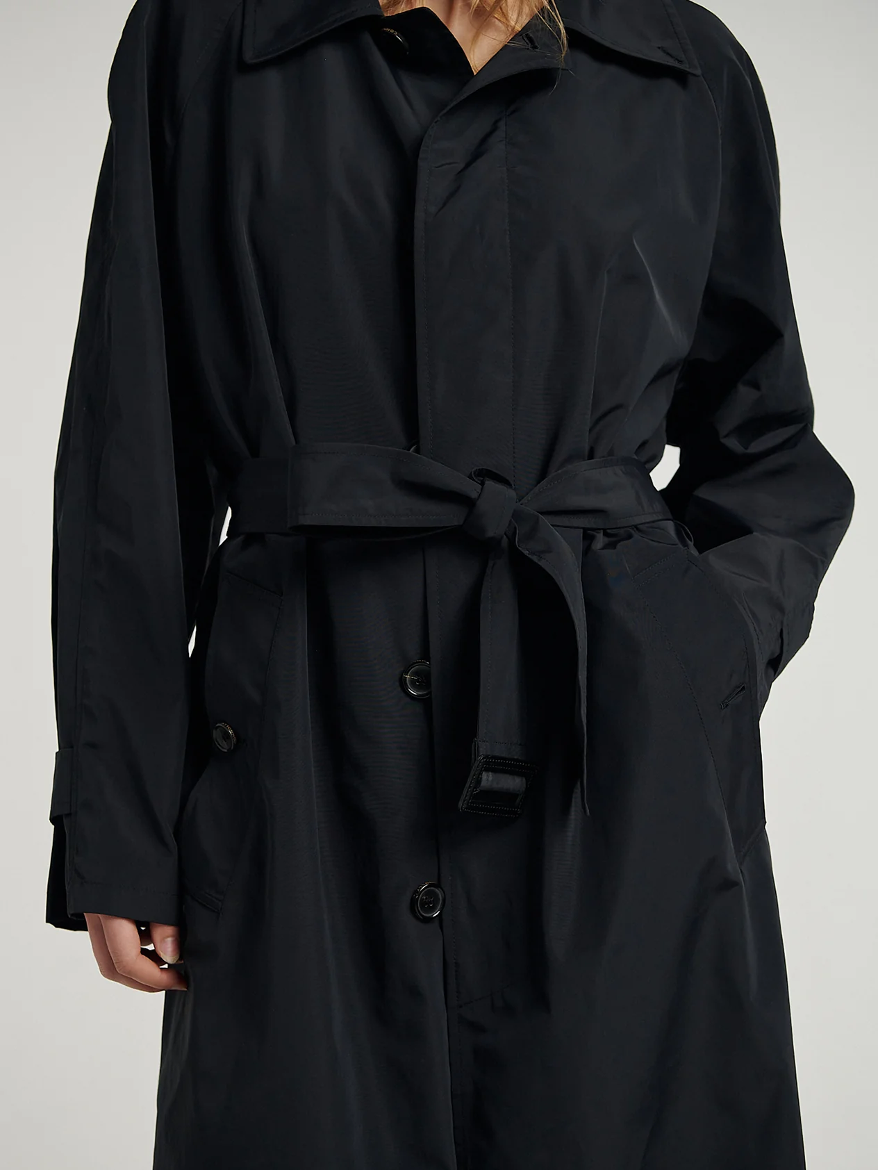Black Manhattan Mac - Image 3