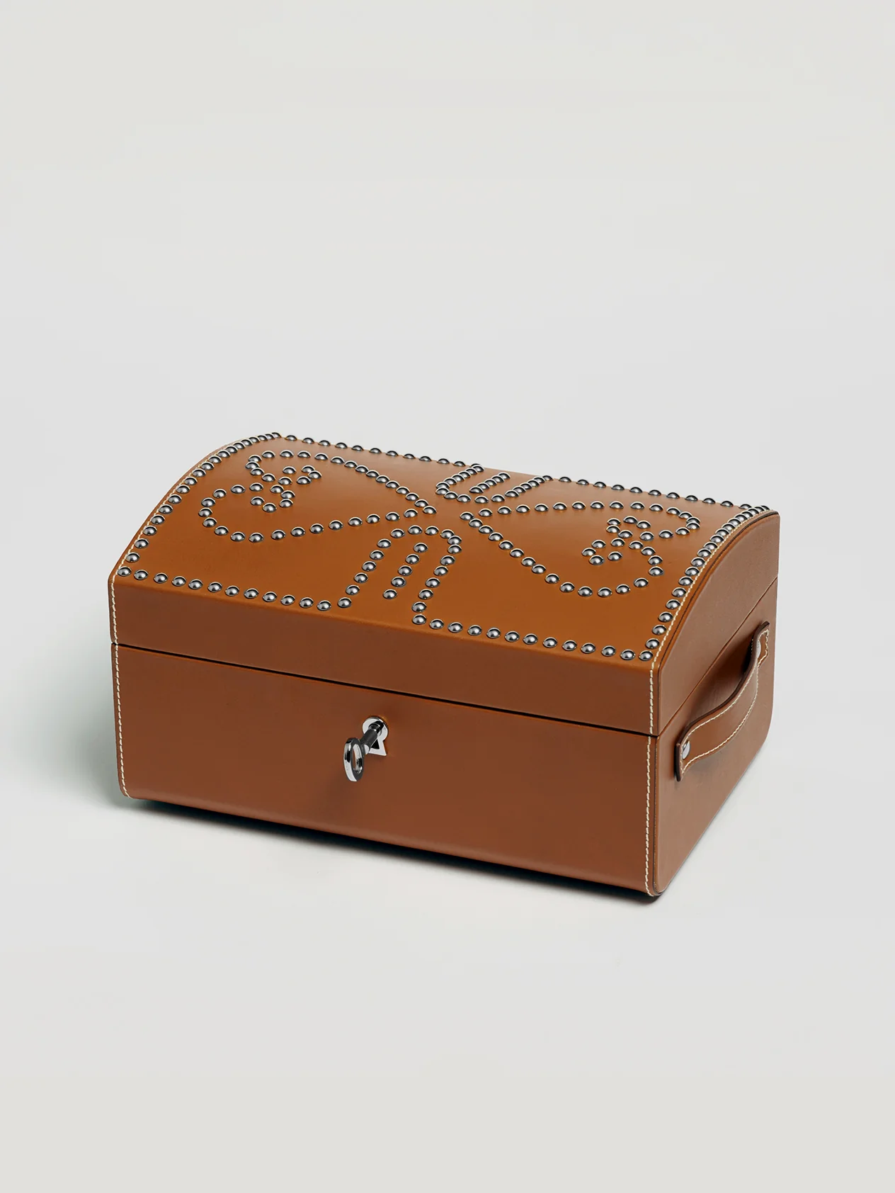 Tan Nomadic Chest with Silver Studs 1904 - Image 3
