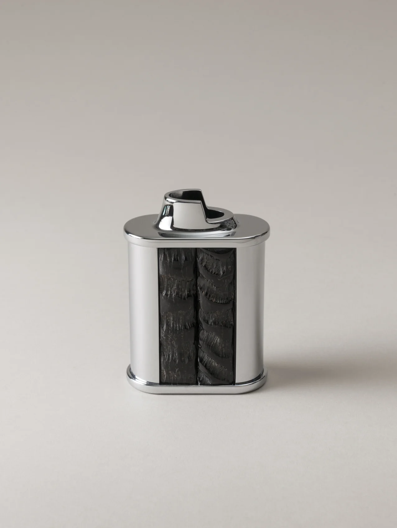 Oryx Lighter Holder