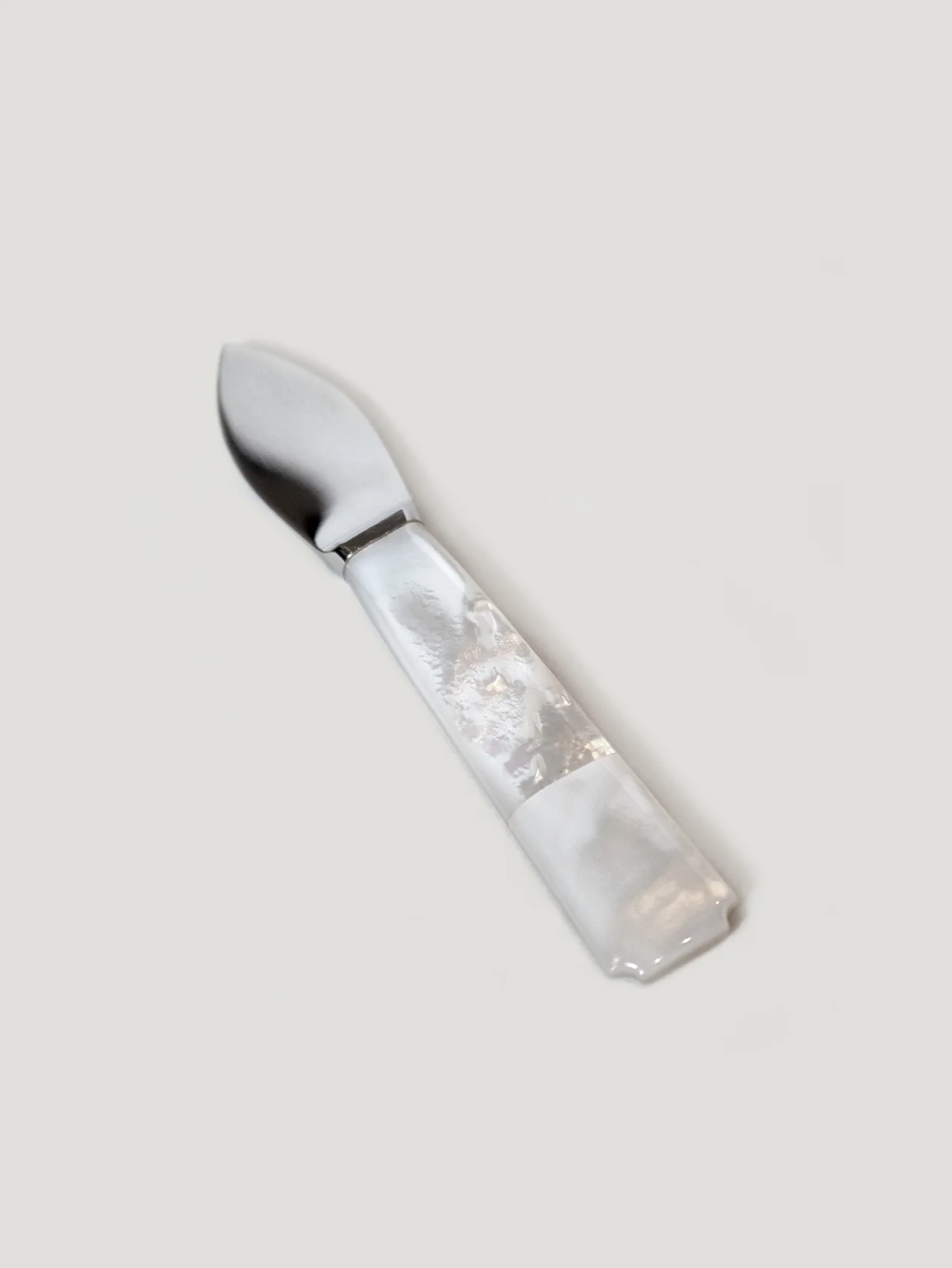 Pearl Parmesan Cheese Knife