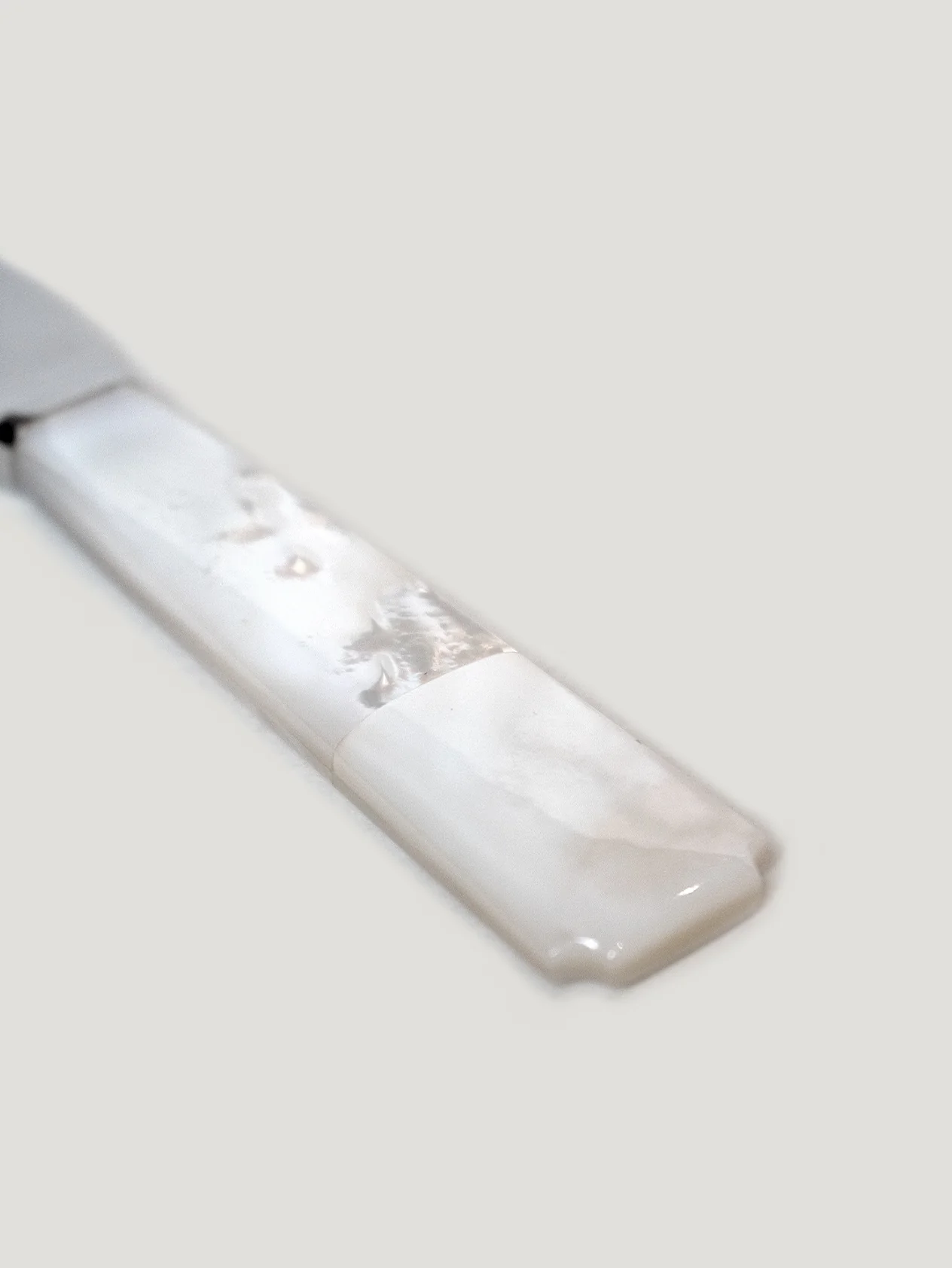 Pearl Parmesan Cheese Knife - Image 3