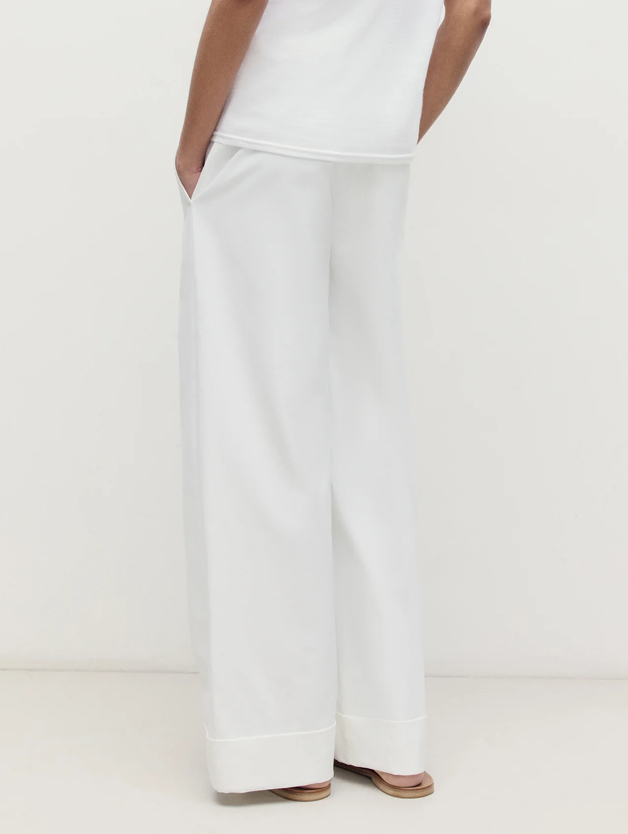 Port Trousers - Image 11