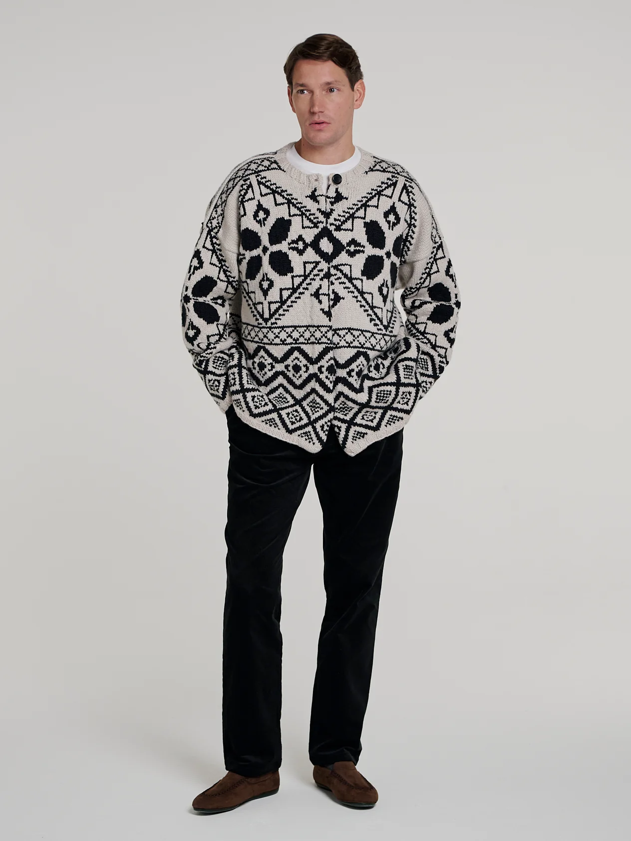 Sanquhar Handknit - Image 12