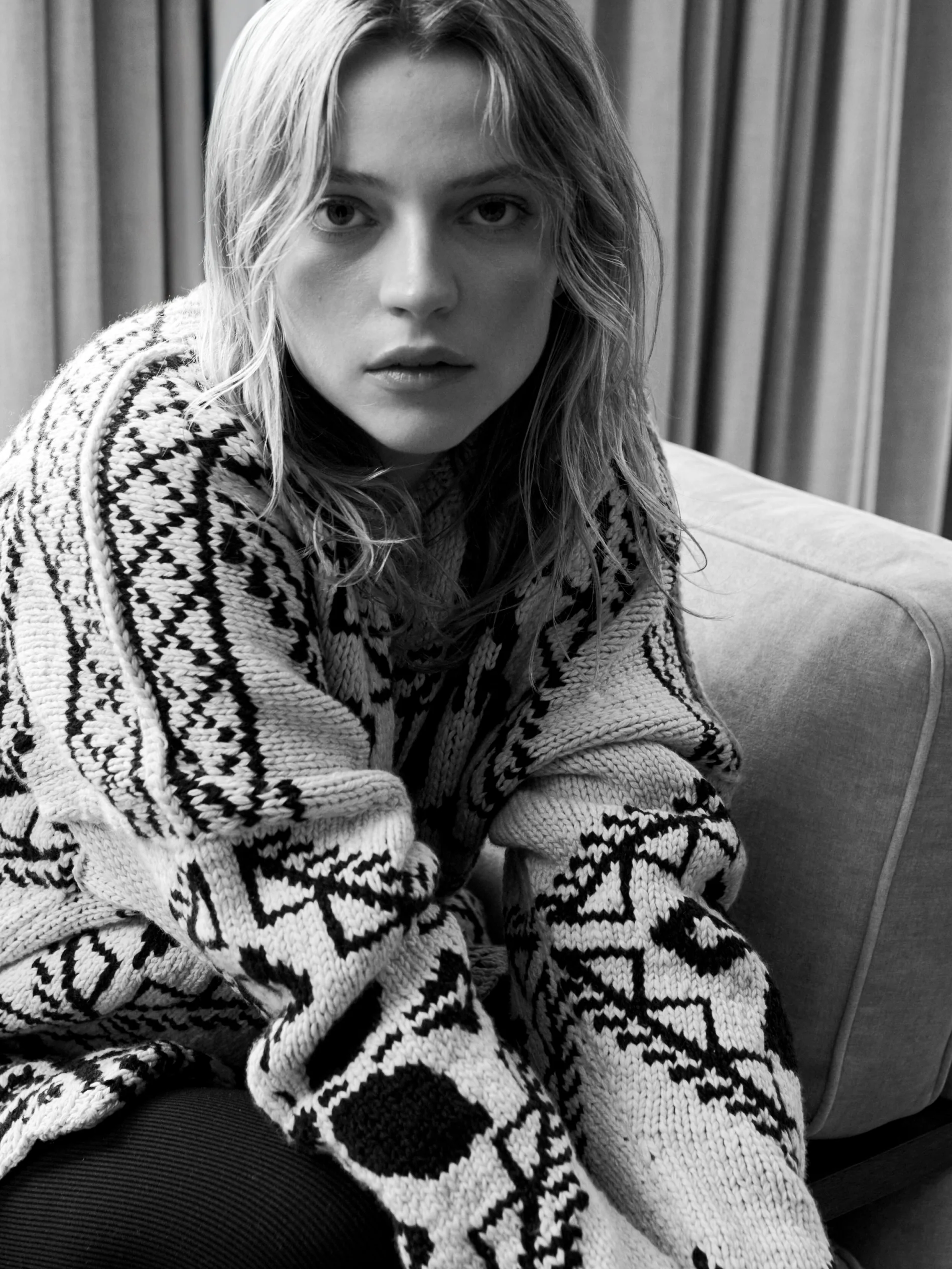 Sanquhar Handknit - Image 9