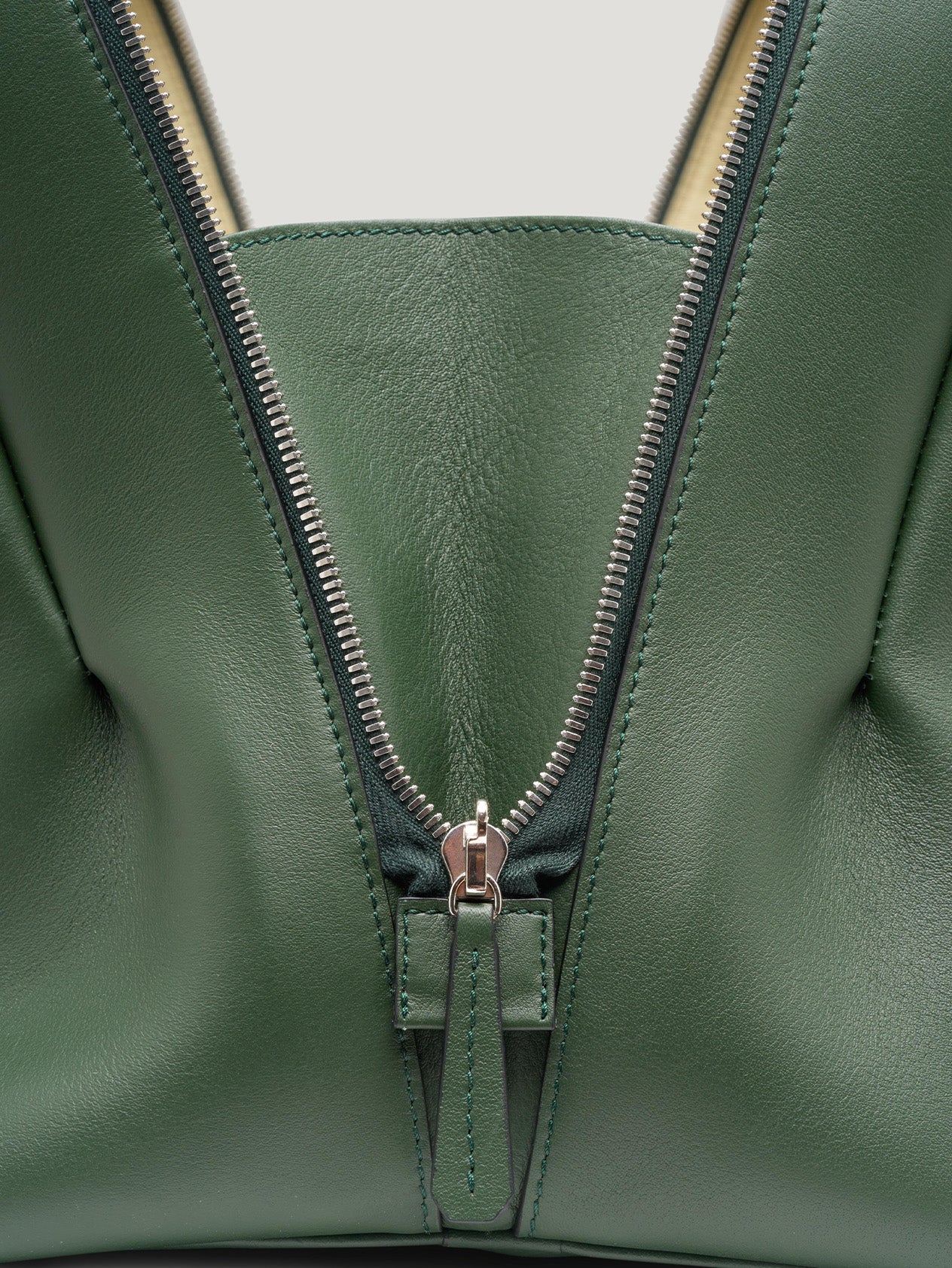 Green Sports Grip Bag - Image 9