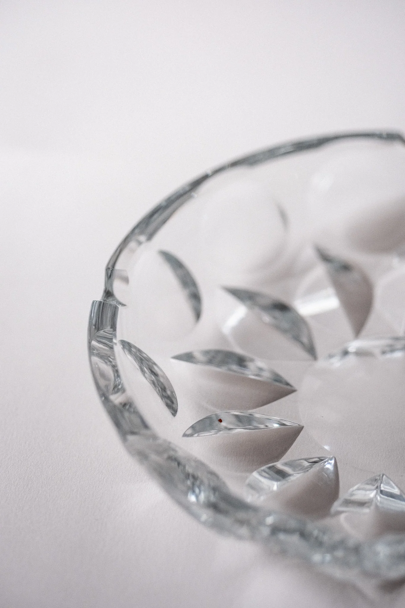 Saint-Louis Crystal Ashtray - Image 2